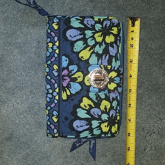 Vera Bradley Set - Picture 5 of 8